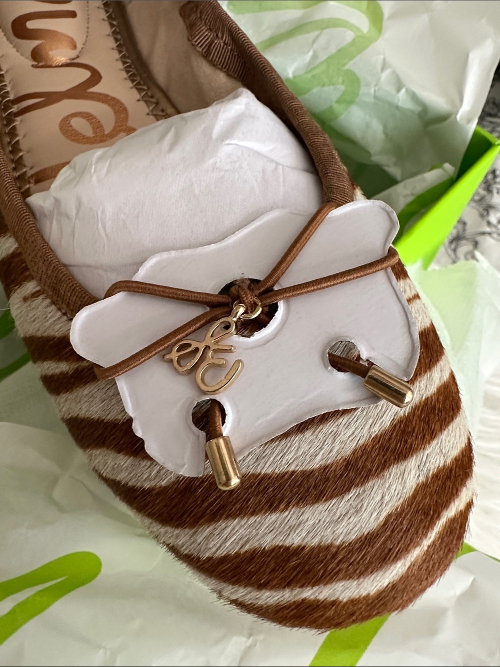 Sam Edelman Felicia Zebra Print Stripe Ballet Flats Sz 5 signature charm NIB NWT - Picture 3 of 13